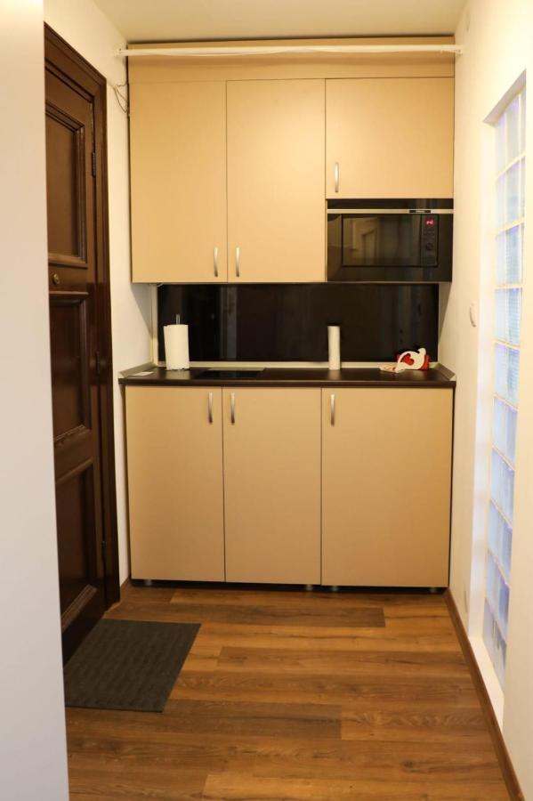 Ultracentral Cozy Apartment Near Old Town Bukares Bagian luar foto